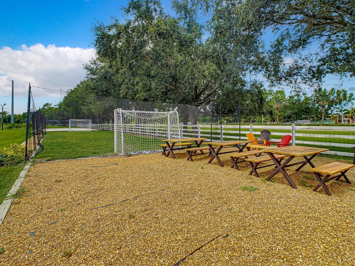 Pet Friendly In Orlando Area Near Disney Celebration Eksteriør billede
